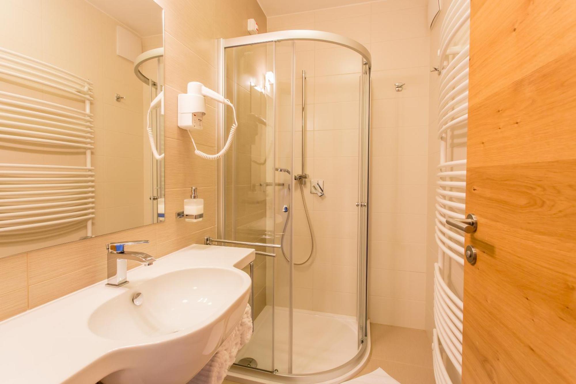 Ribnica na Pohorju Lake Peak Apartments, Ribnisko Pohorje מראה חיצוני תמונה